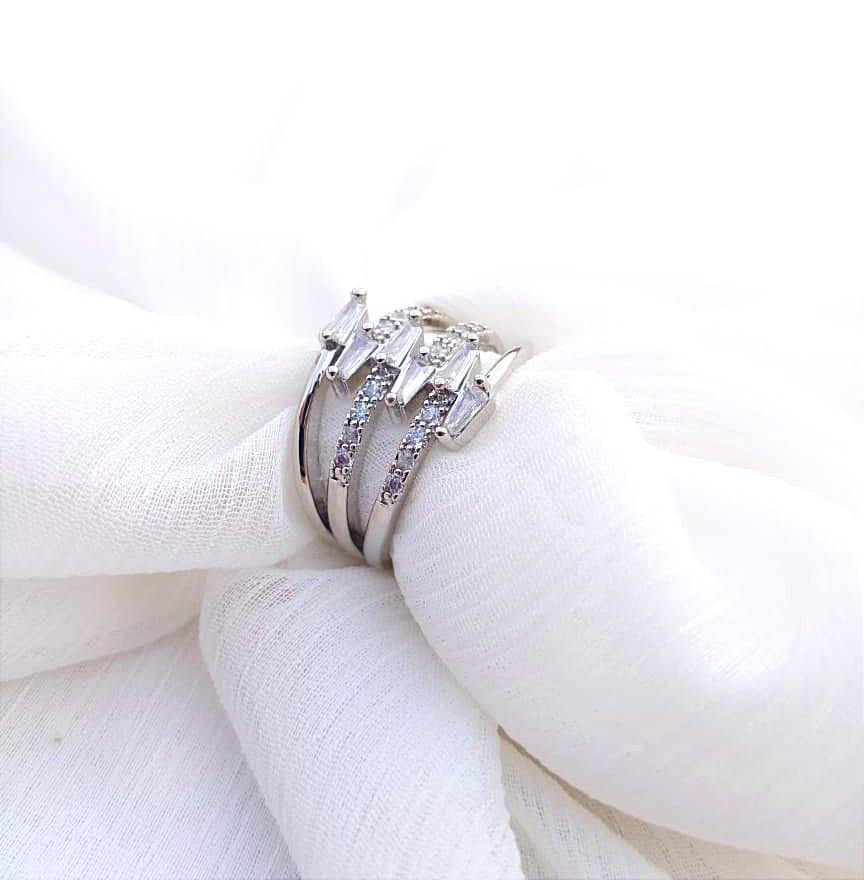 Elegant Silver Plated Crystal Adjustable Ring